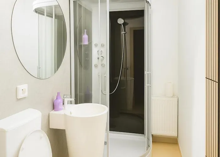 Modernes Mit Eigener Kueche & Bad Apartament *