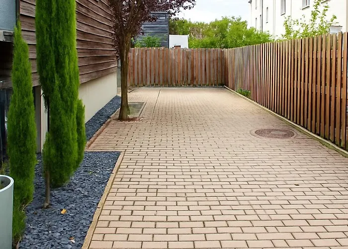 Modernes Mit Eigener Kueche & Bad